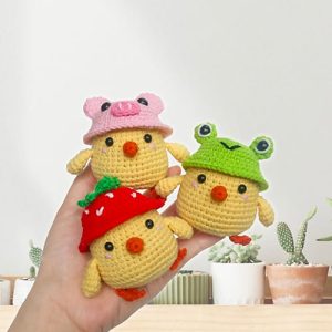 Crochet Chicken With 4 Different Hats Free PDF Pattern