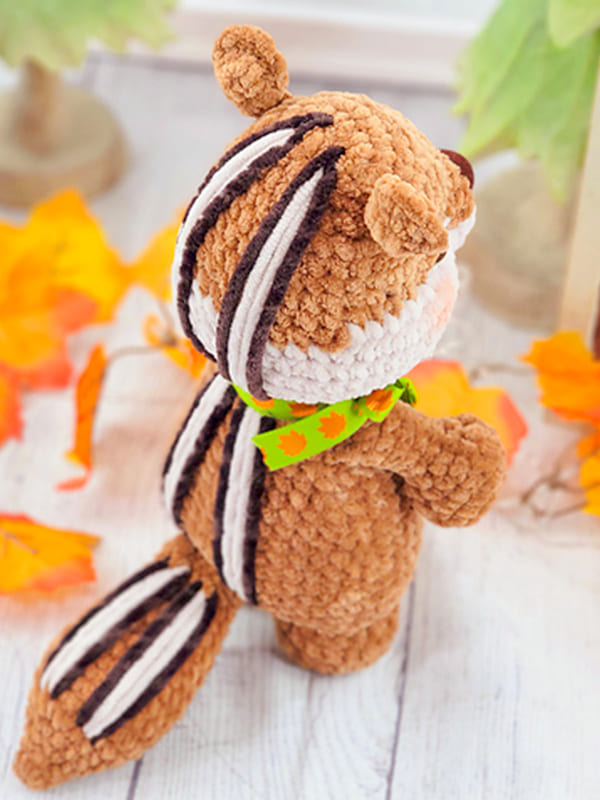 Crochet Squirrel Christopher Amigurumi Free Pattern