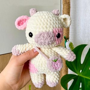 Strawberry Cow Crochet Free PDF Amigurumi Pattern