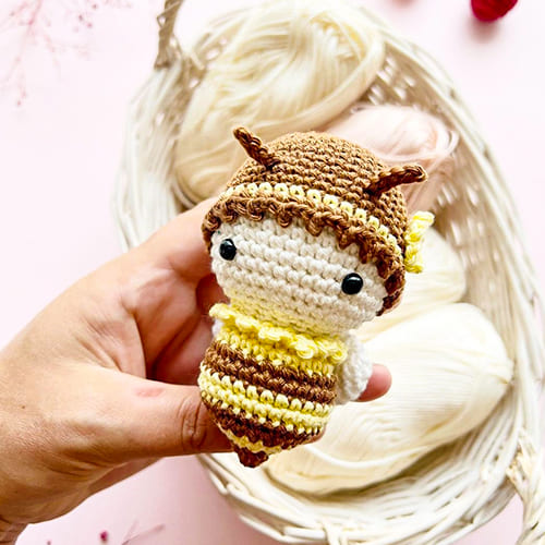 Little Crochet Bee Keychain Amigurumi Free Pattern