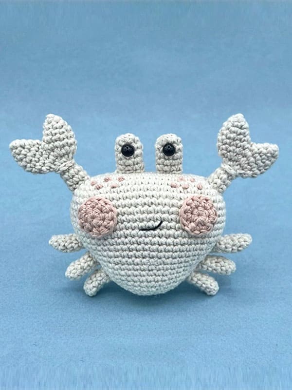 Free Crochet Crab Amigurumi Pattern