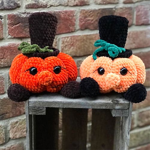 Crochet Pumpkin With Hat Free Amigurumi Pattern