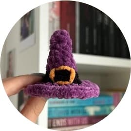 crochet-witch-hat