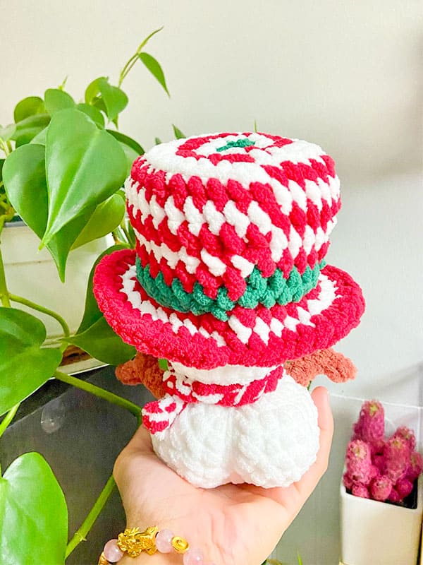 Free Crochet Snowman Pattern-3