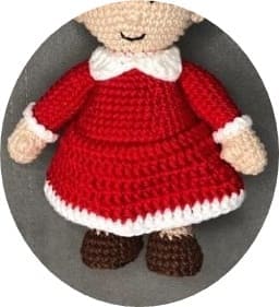 Happy Mrs. Claus Crochet Amigurumi Doll Free Pattern