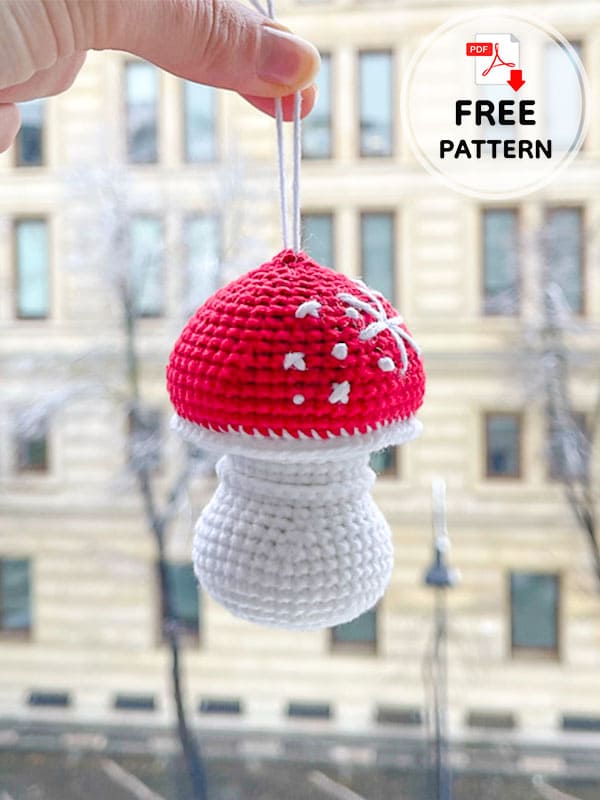 Crochet Mushroom Christmas Tree Ornament (2)