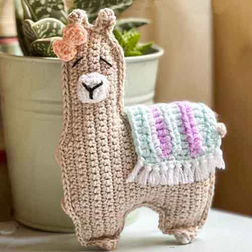 Crochet Llama Free Amigurumi Pattern