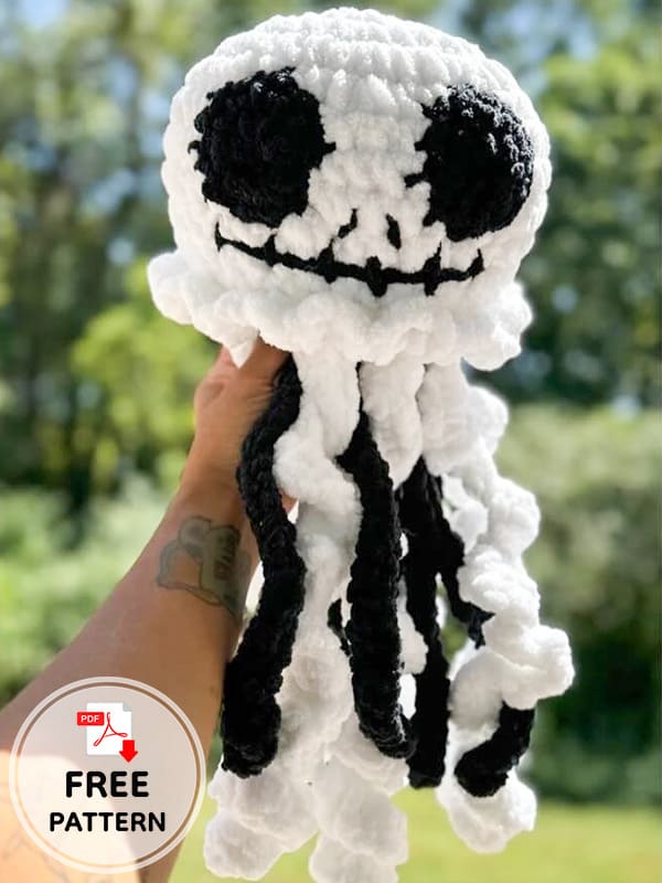 Spooky Jack Amigurumi Jellyfish Free Crochet Pattern (2)