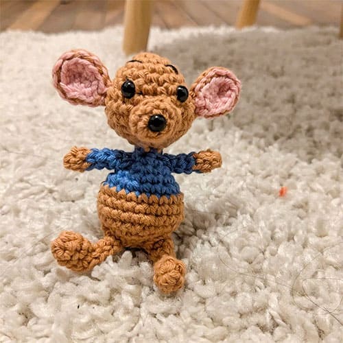 Crochet kangaroo