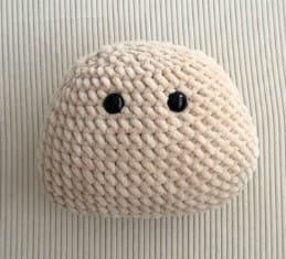 valentine’s-day-small-crochet-teddy-bear-body-2