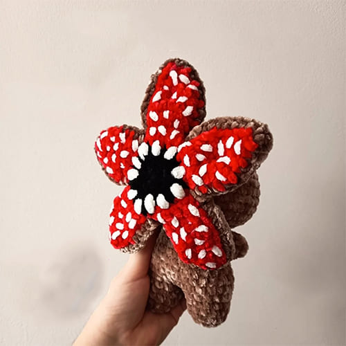 Free easy crochet demogorgon amigurumi pattern